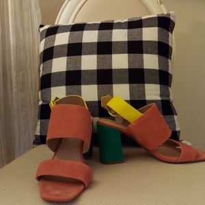 👠💛Banana Republic Chunky Heels💚👠